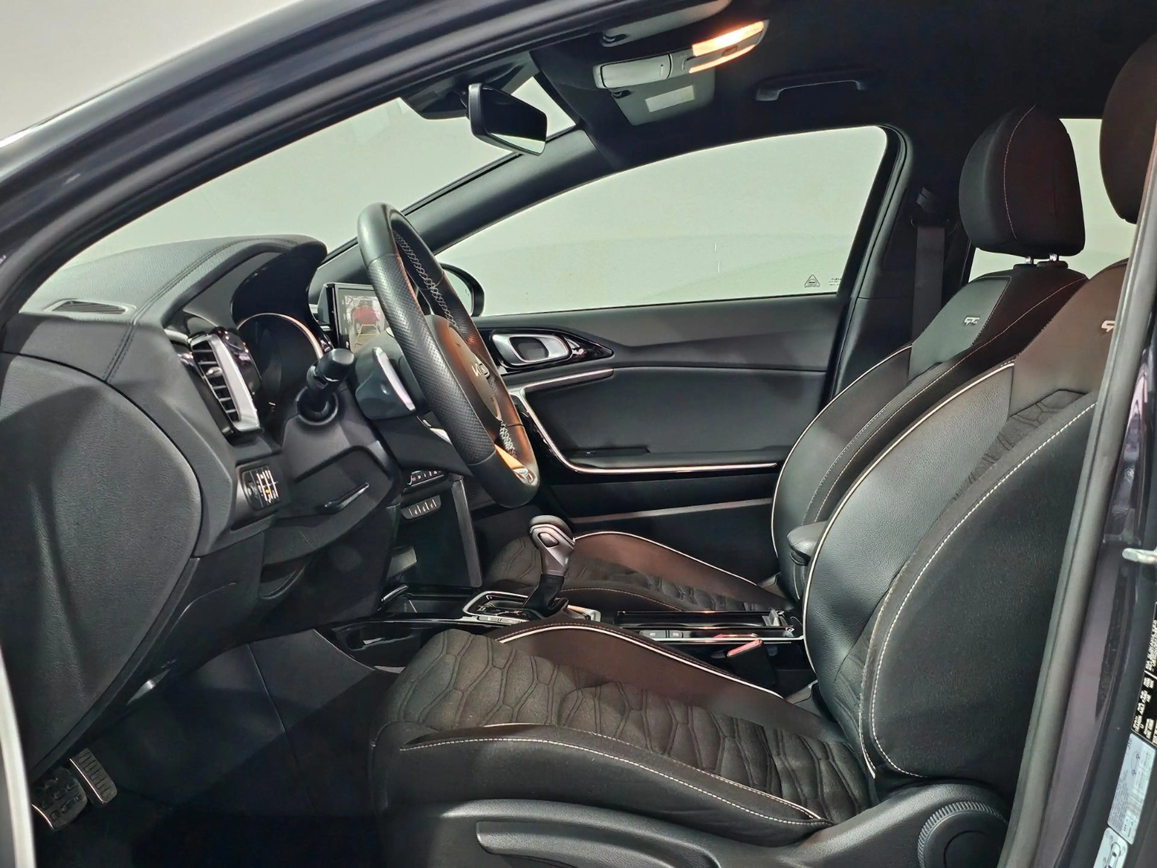 Kia ProCeed / pro_cee'd GT-LINE*AUTOMATIK — photo 13