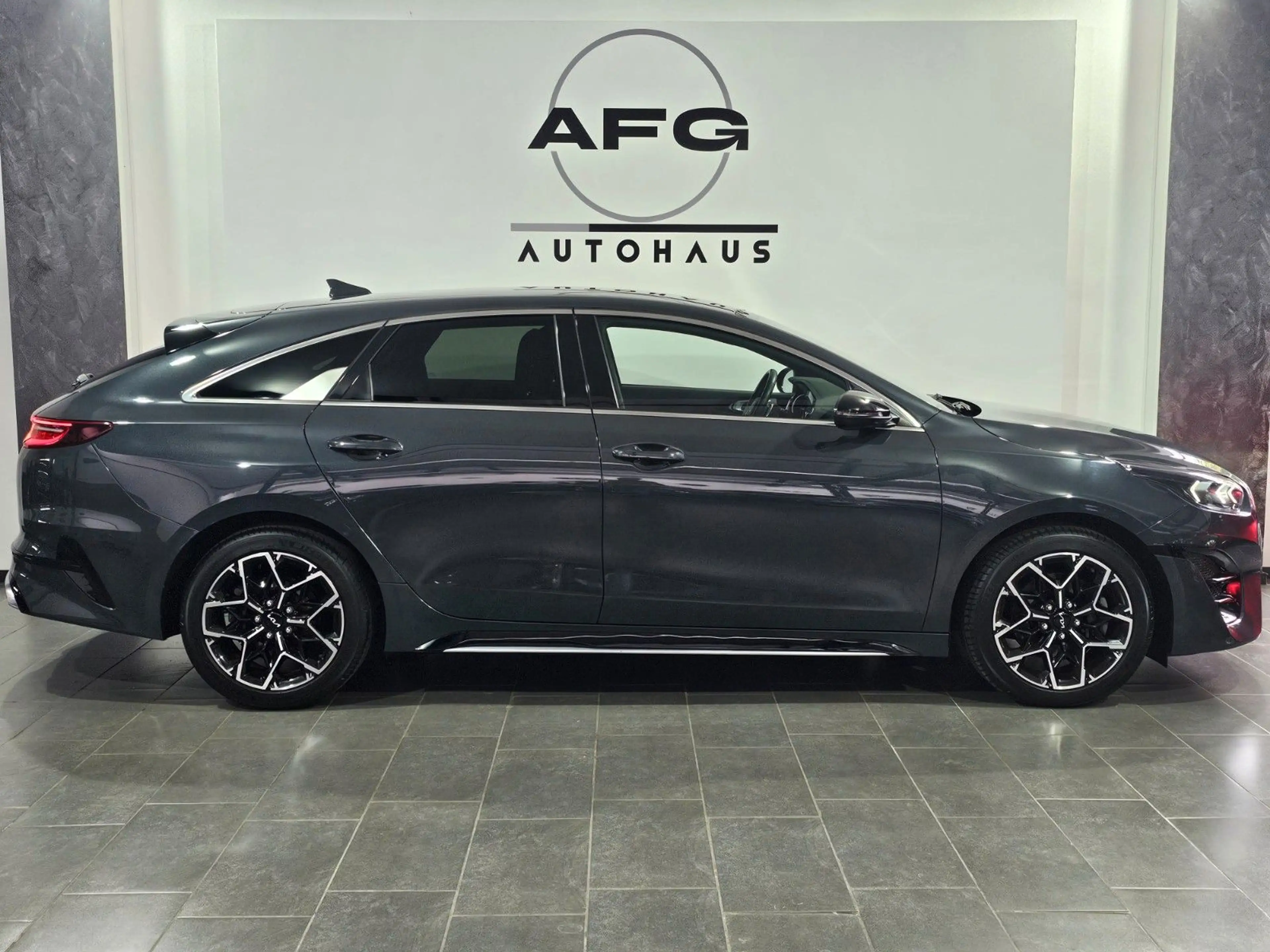 Kia ProCeed / pro_cee'd GT-LINE*AUTOMATIK — photo 4
