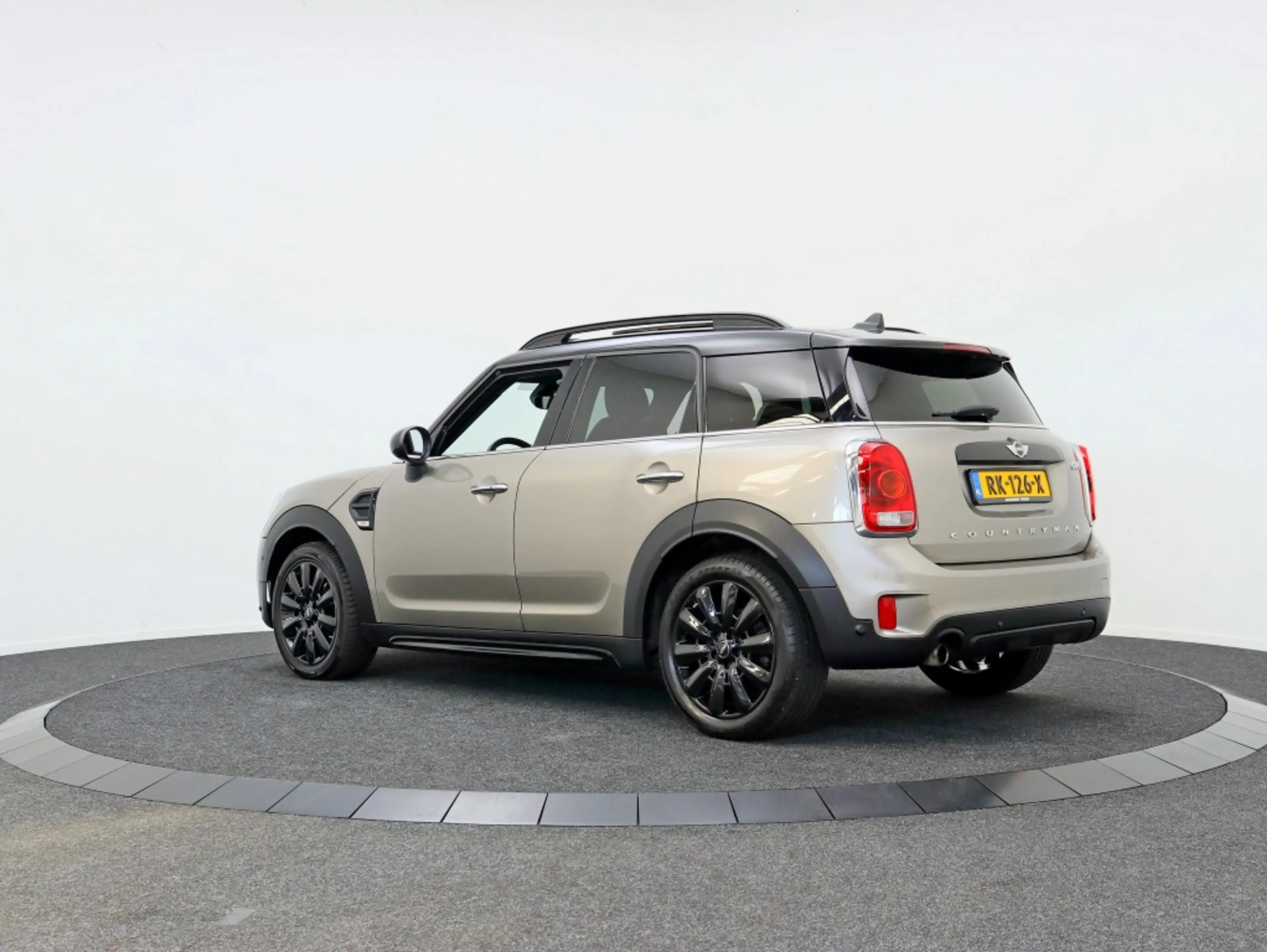 MINI Cooper Countryman 1.5 Chili | Pano | Navi | Stoelverwarming | LED — photo 10