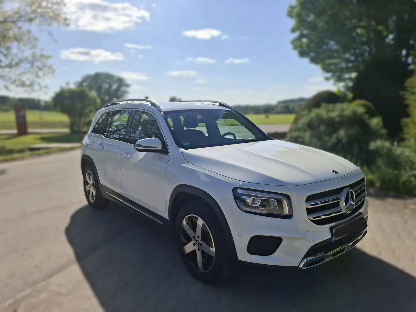 Mercedes-Benz GLB 180 GLB 180 7G-DCT Progressive Weiß - 1
