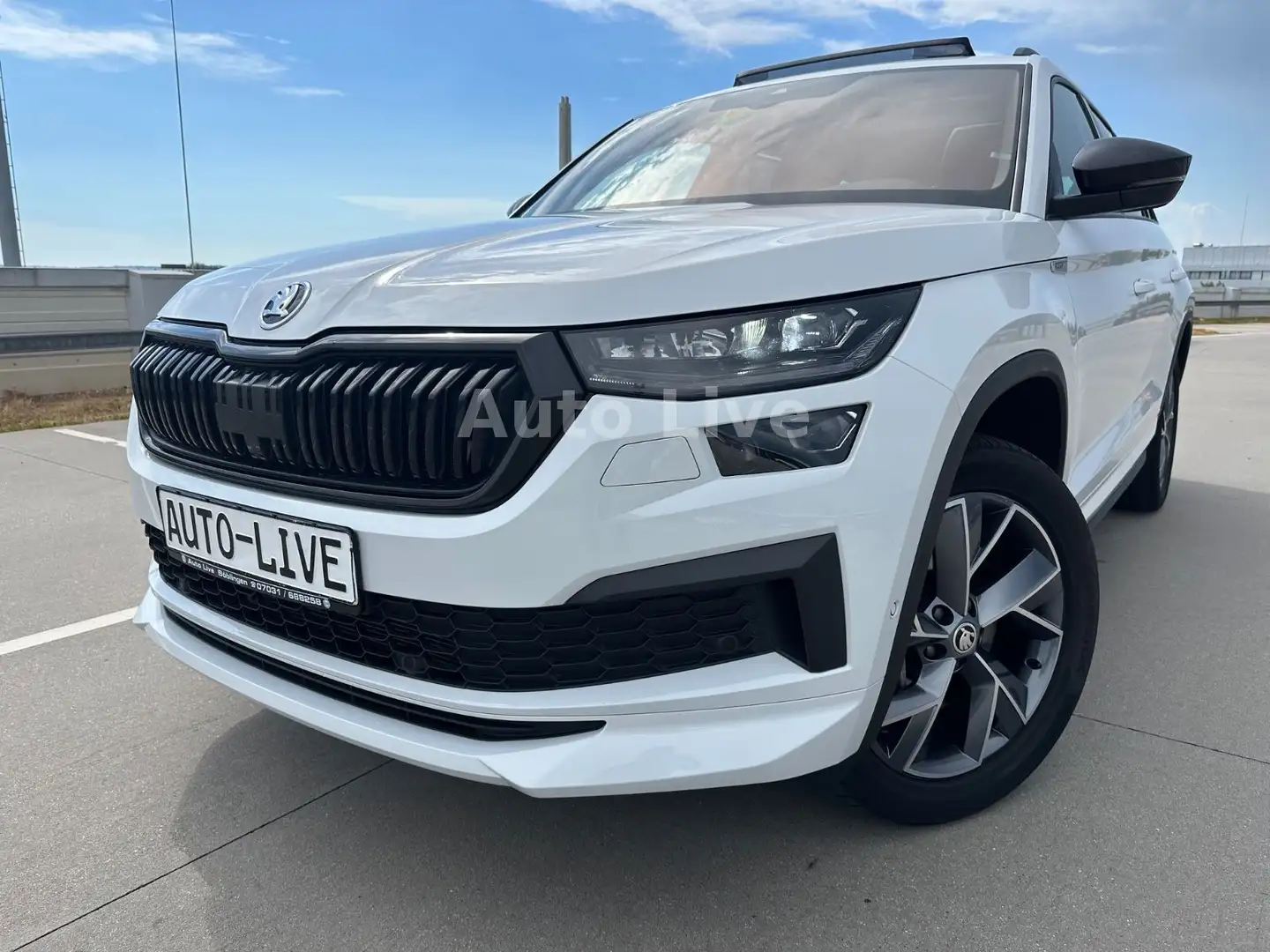 Skoda Kodiaq 2.0 TDI*SPORT LINE*DSG*4M*VIR*PAN*LED*VOL White - 1