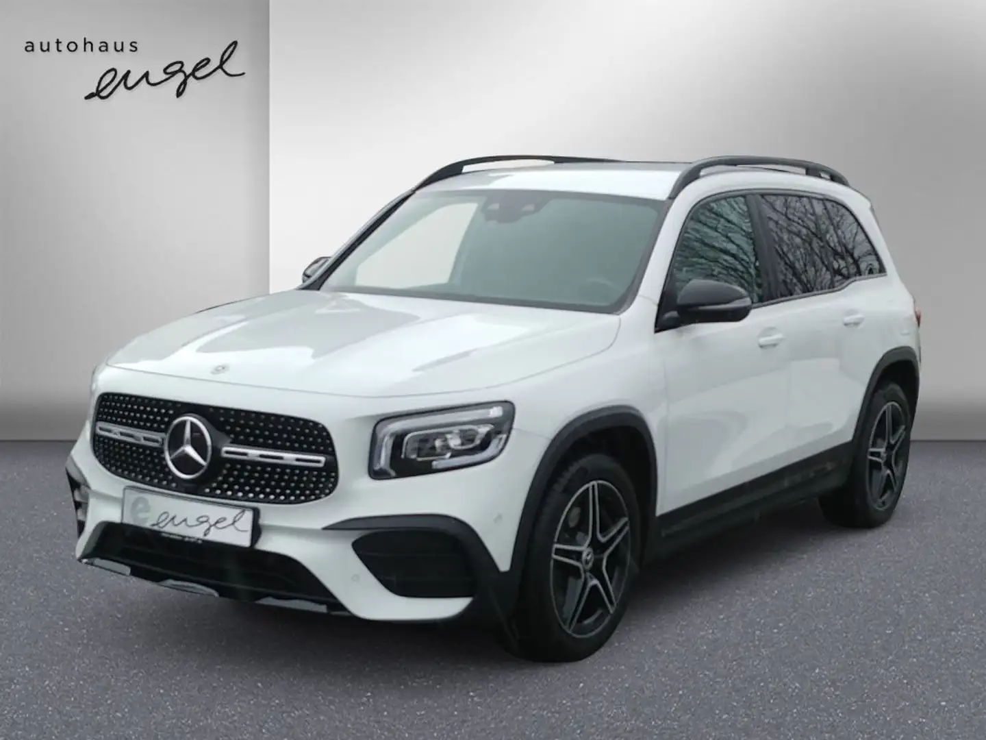 Mercedes-Benz GLB 200 GLB 200 7G-DCT EDITION 2022,AMG,NAVI,LED,NIGHT,SH Bílá - 1