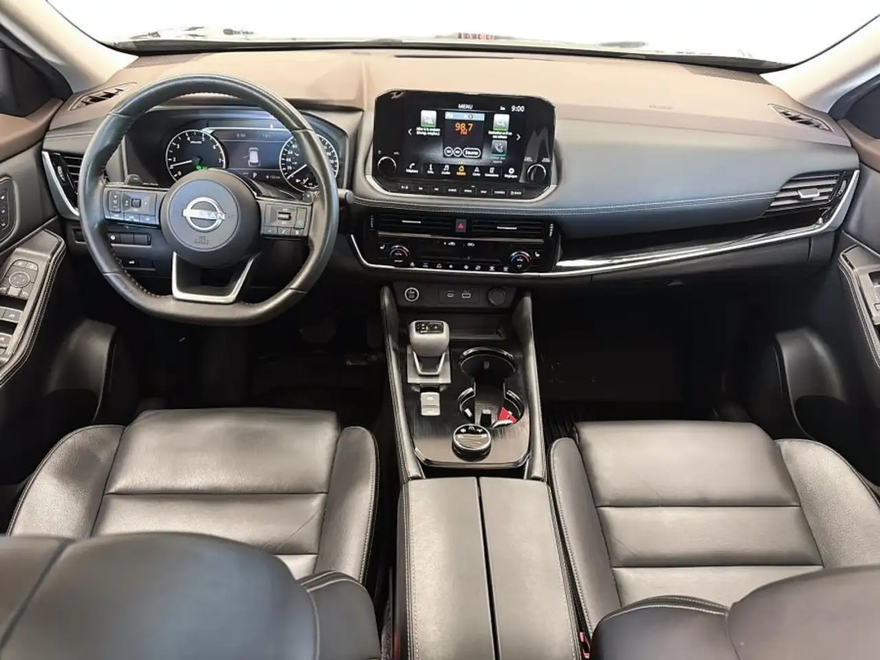 Nissan Rogue снимка Nissan Rogue