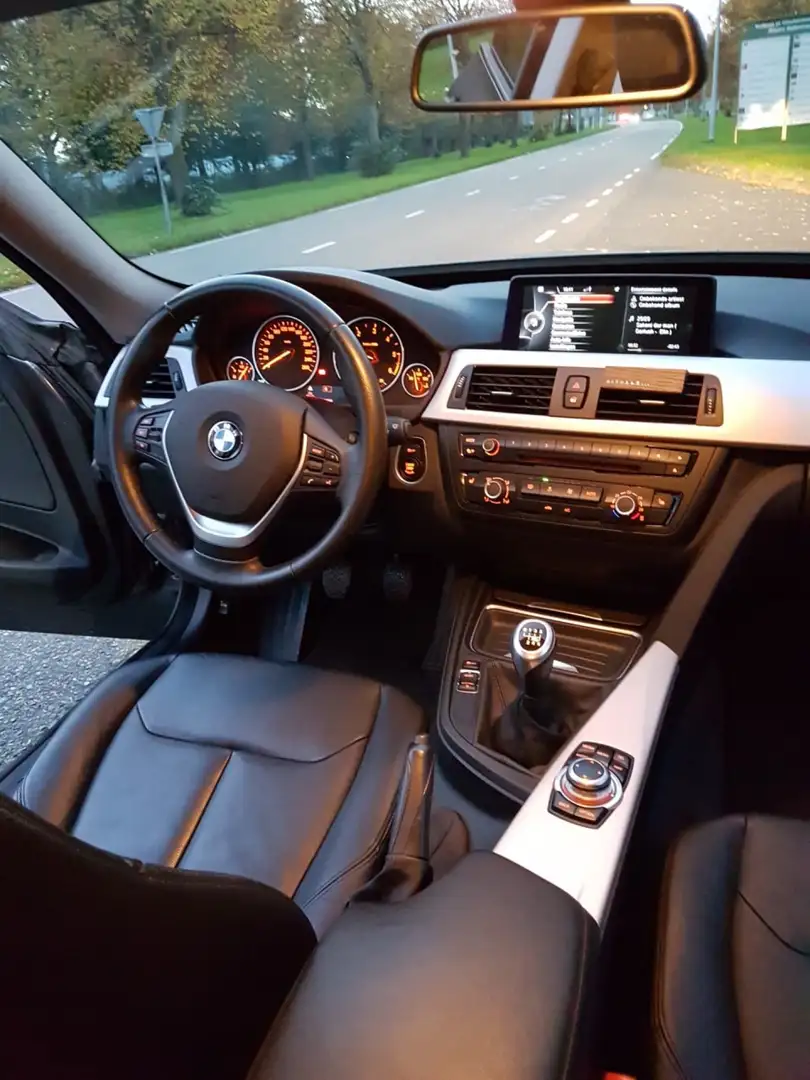 BMW 318 High Executive GT twin turbo. orgionaal km Grijs - 2