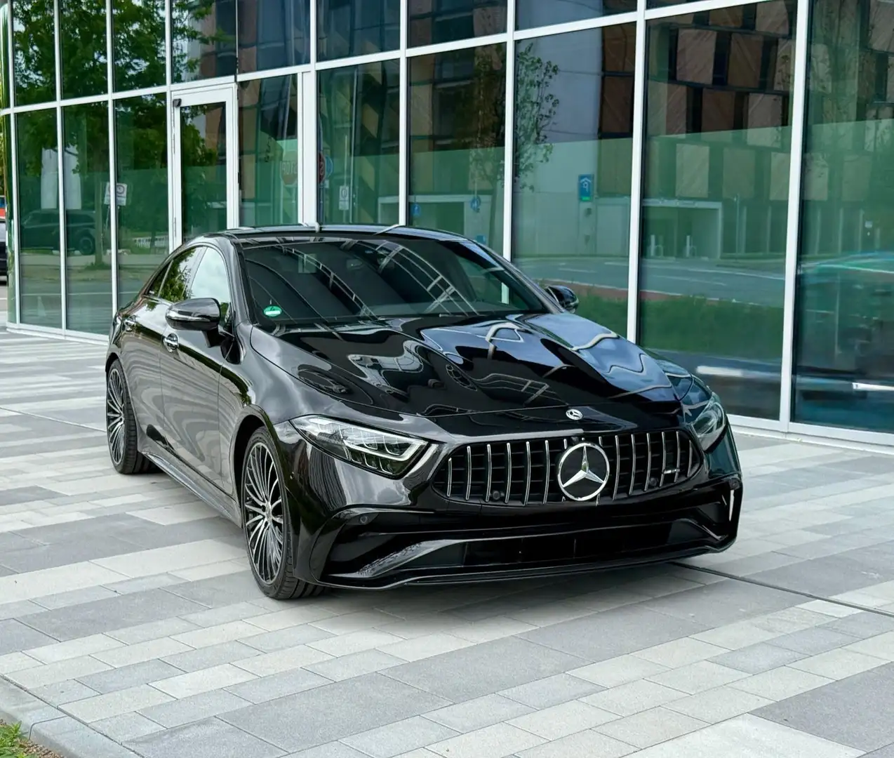 Mercedes-Benz CLS 220 D* AMG LINE* AHK * BURMESTER * WIDESCREEN Negro - 2