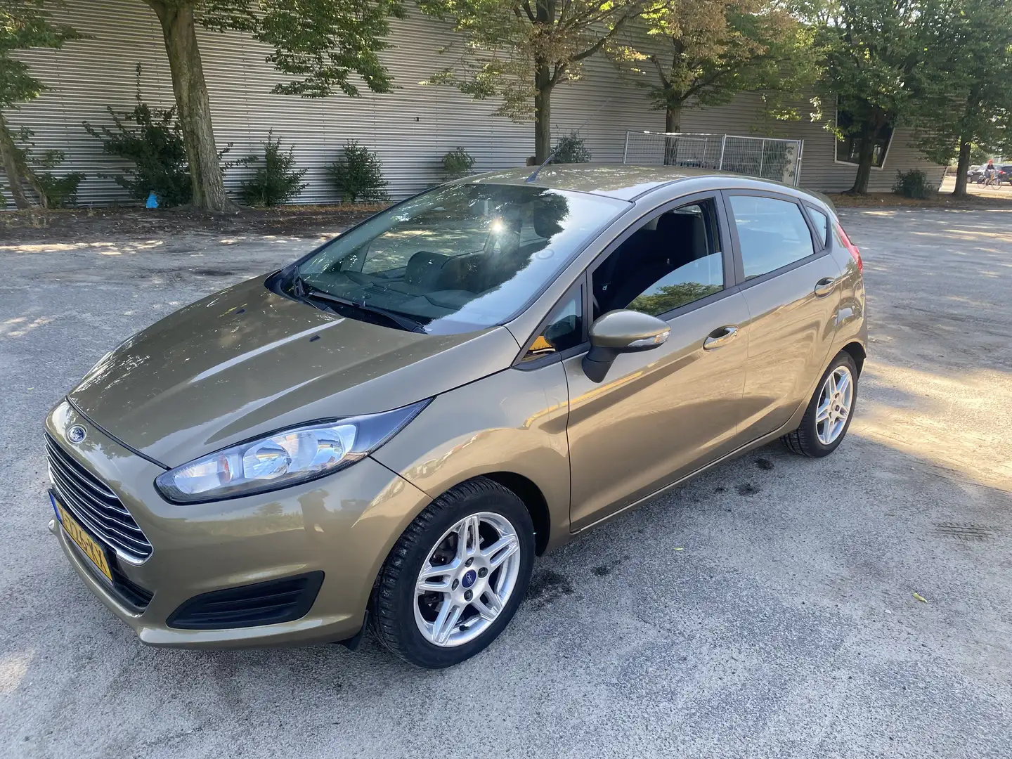 Ford Fiesta 1.25 SYNC Edition - 1
