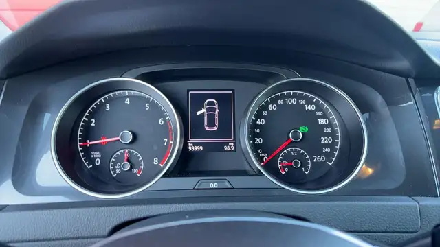 Volkswagen Golf view 7