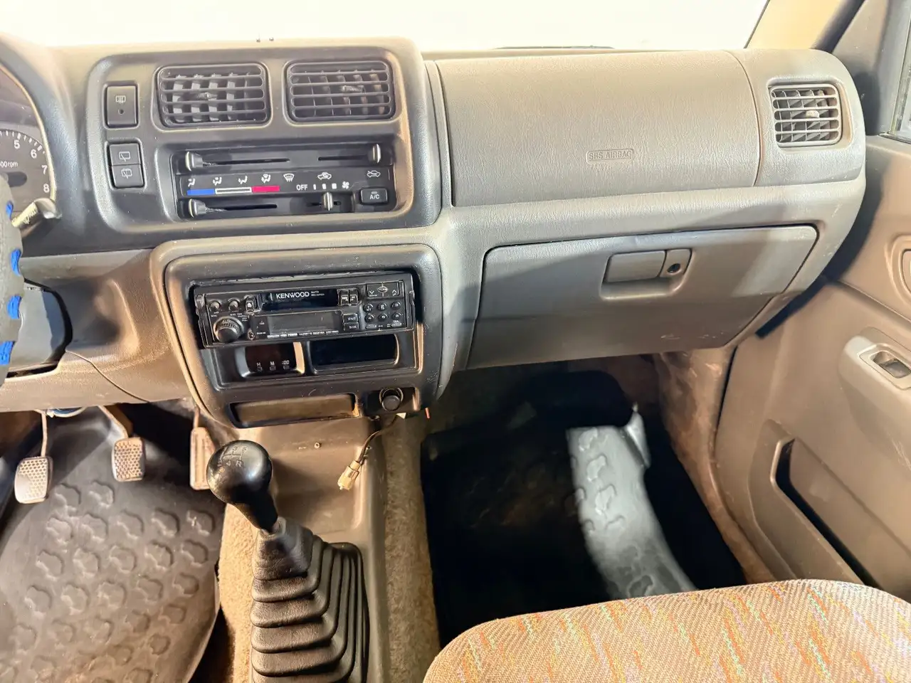 Suzuki Jimny *FRONTBÜGEL+KLIMA+15"LMF ALLWETTER+AHK*, foto 12