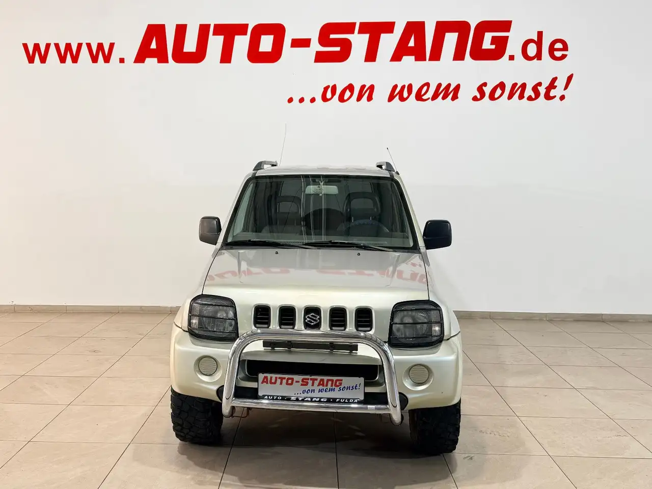 Suzuki Jimny *FRONTBÜGEL+KLIMA+15"LMF ALLWETTER+AHK*, foto 3
