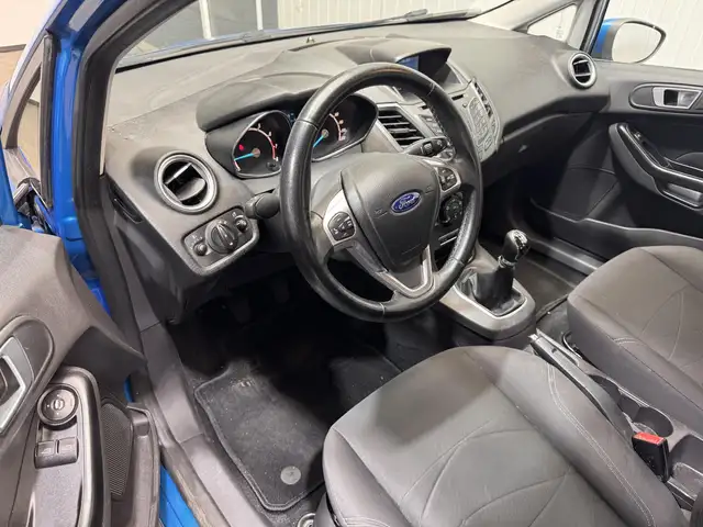 Ford Fiesta view 10