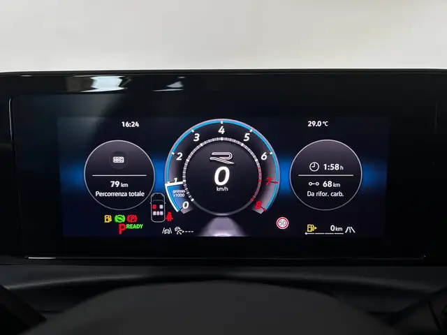 Volkswagen T-Roc view 14