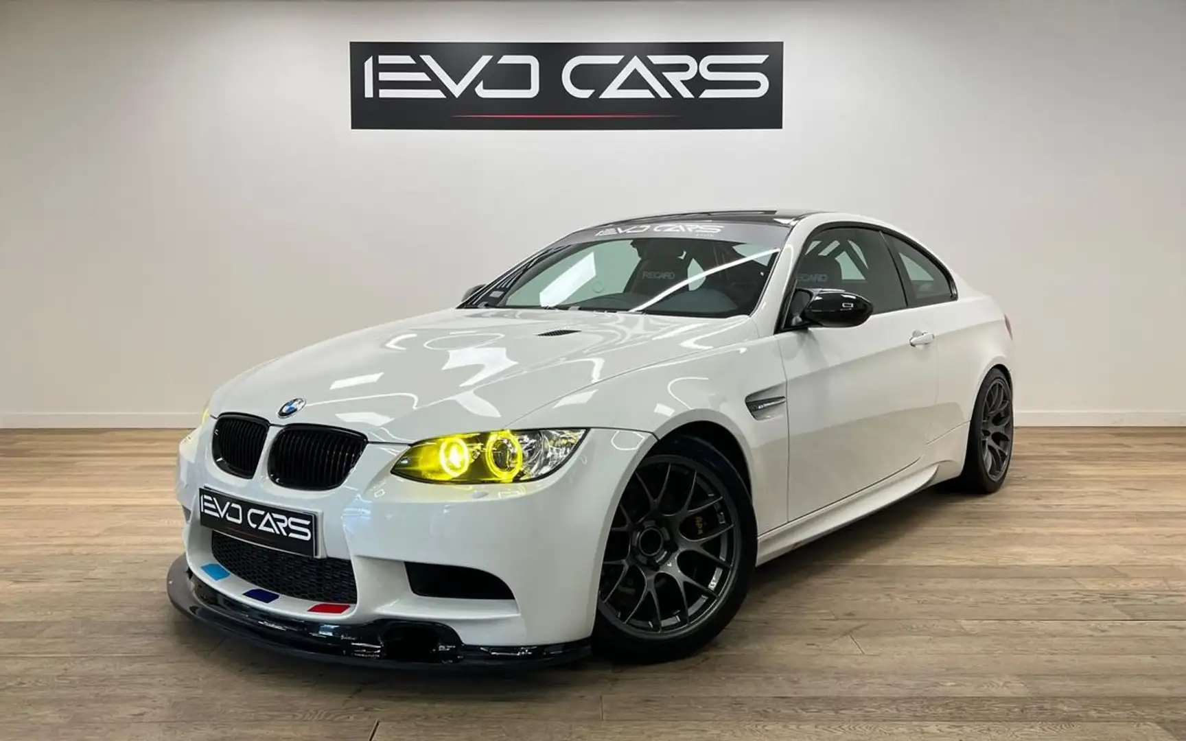BMW M3 E92 4.0 420 ch Clubsport / Akrapovic / Eventuri /  Wit - 1