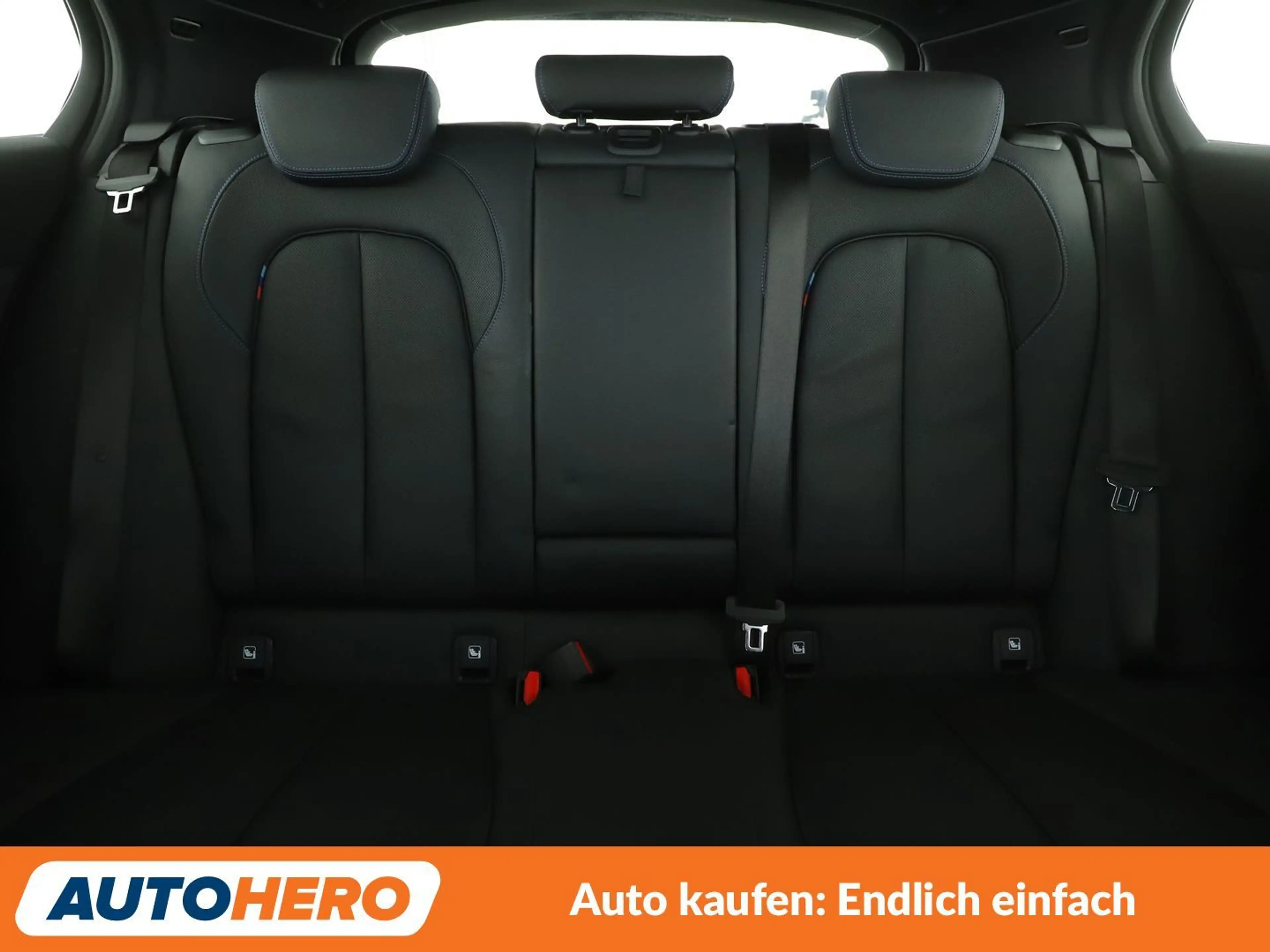 BMW 135 M135i xDrive Aut.*NAVI*HUD*LED*SHZ*PDC* — photo 15