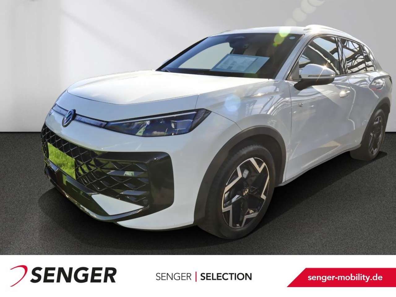 Volkswagen T-Roc — Volkswagen T-Roc 1.5eTSI R-Line Navi Matrix ACC App Connect