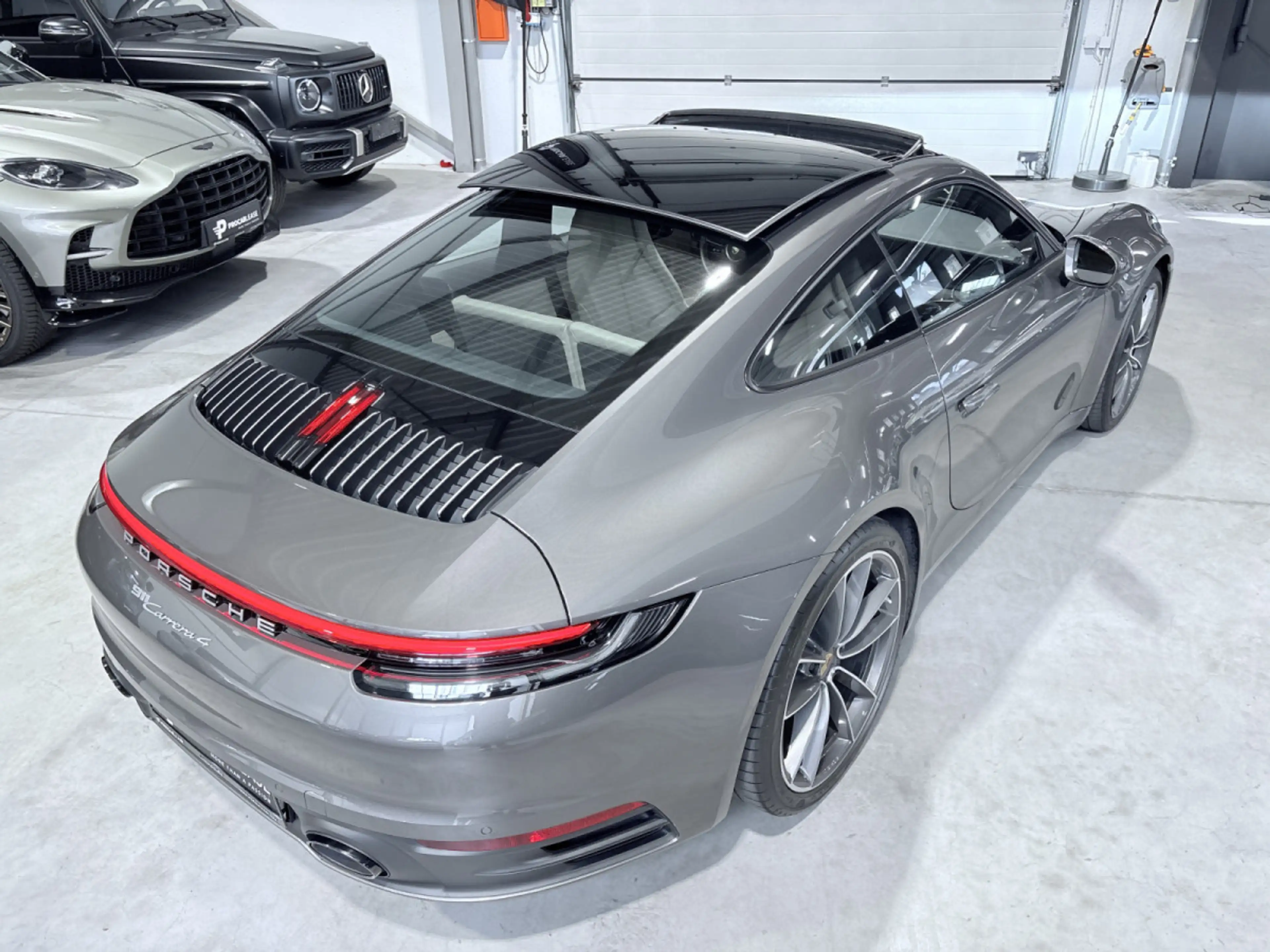 Porsche 992 992 CARRERA 4 /TOIT OUVRANT/ PASM/ CARPLAY — photo 15