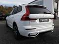 Volvo XC60 B4 Plus Dark 2WD SHZ KAMERA H/K NAVI LED Weiß - thumbnail 2