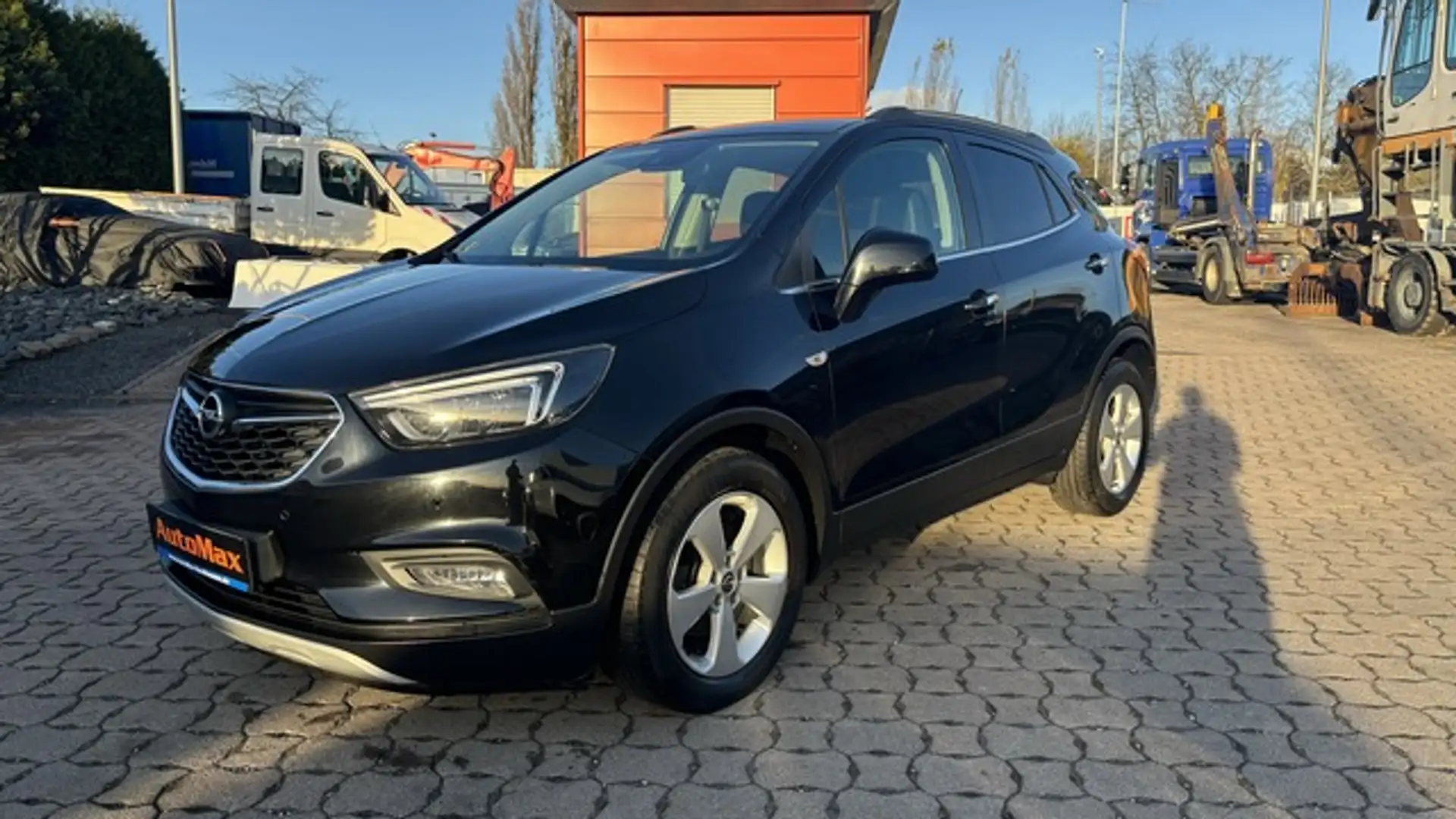 Opel Mokka X 1.6 D Innovation LED Navi PDC SHZ Schwarz - 1