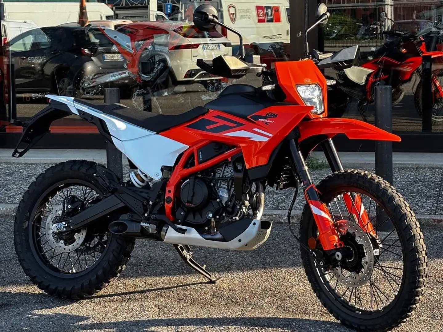 KTM 390 ENDURO R 2025 Orange - 1