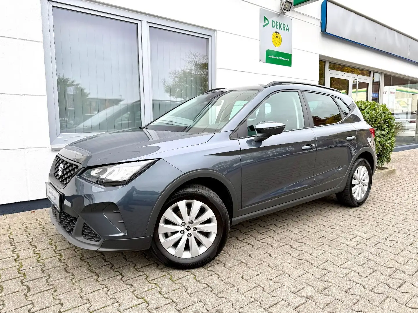 SEAT Arona Style Grijs - 1
