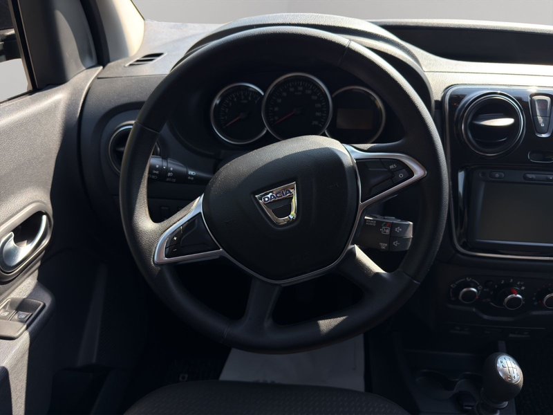 Dacia Dokker Comfort | 8FACH NAVI EPH 1Hand SHZ — photo 7