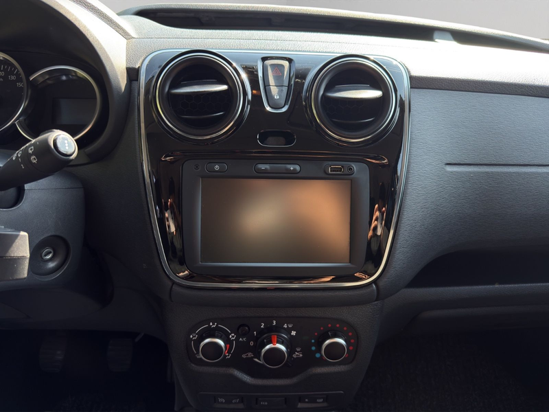 Dacia Dokker Comfort | 8FACH NAVI EPH 1Hand SHZ — photo 12