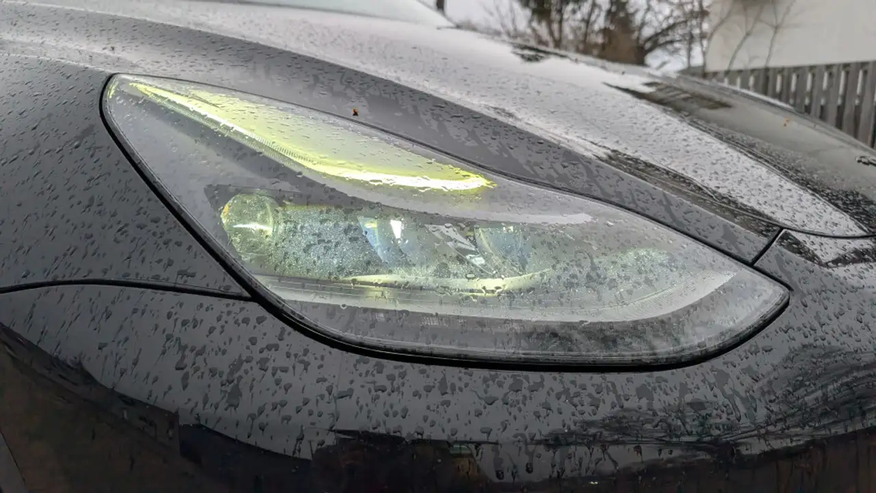Tesla Model Y снимка Tesla Model Y