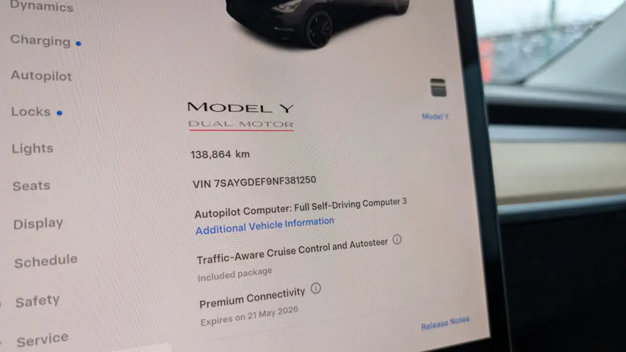 Tesla Model Y снимка Tesla Model Y