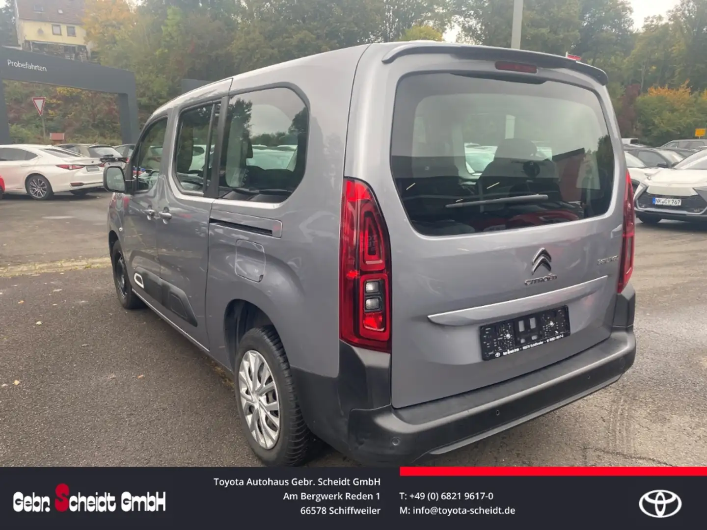 Citroen Berlingo Feel XL 7Sitzer 1.5 BlueHDi 130 FAP EU6d Bluetooth Gris - 2