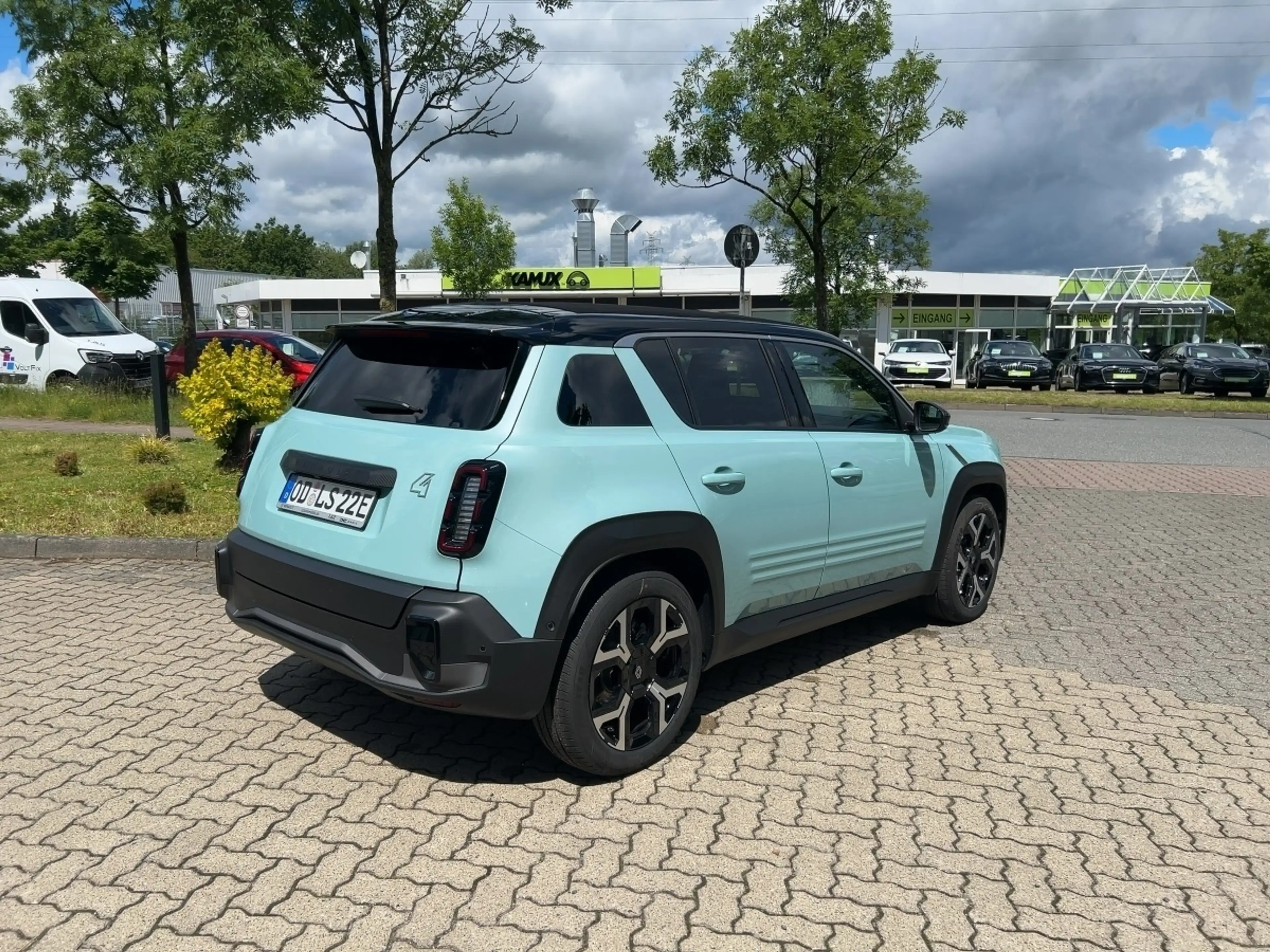 Renault R 4 E-Tech elektrisch Techno "plein sud" 150 Comfort Range — photo 4
