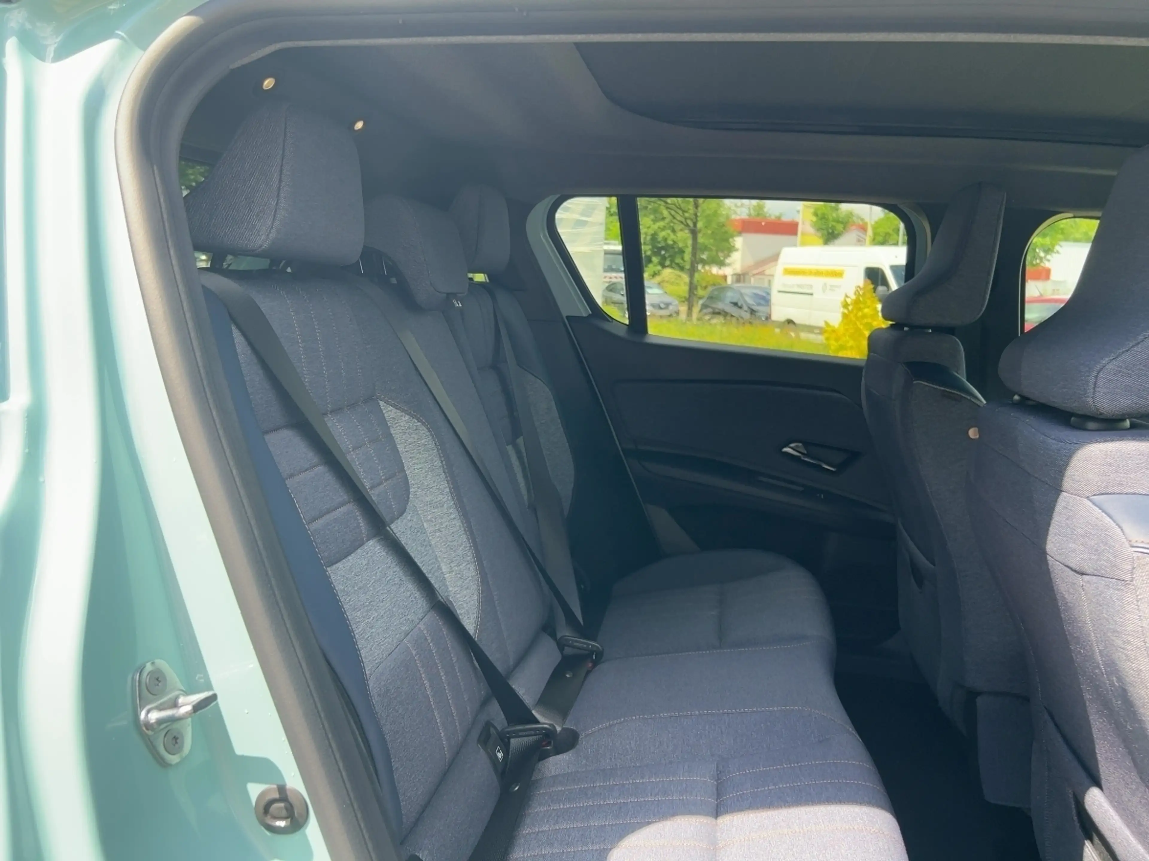 Renault R 4 E-Tech elektrisch Techno "plein sud" 150 Comfort Range — photo 12