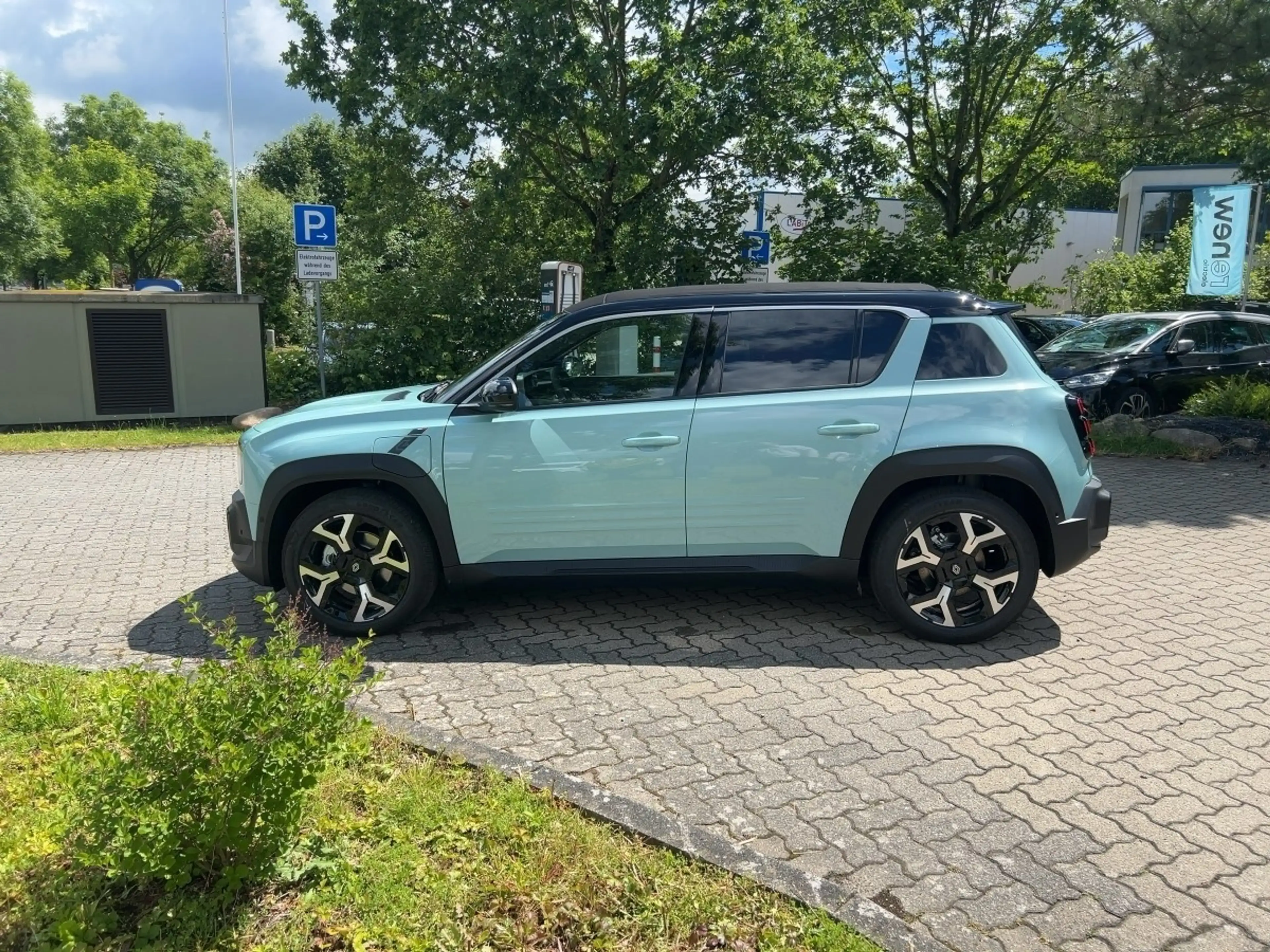 Renault R 4 E-Tech elektrisch Techno "plein sud" 150 Comfort Range — photo 2