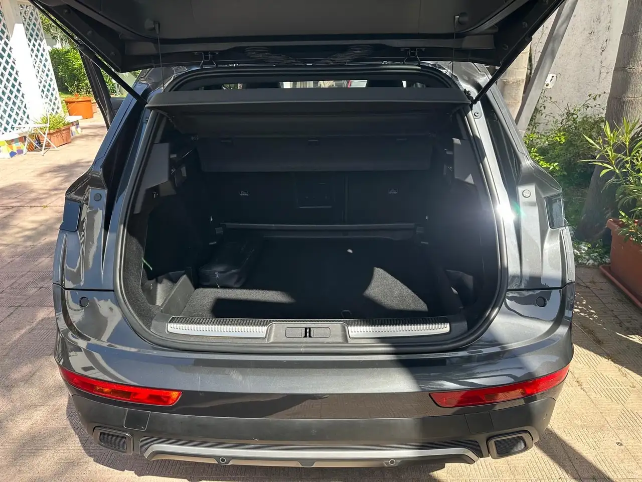 DS Automobiles DS 7 Crossback 2024