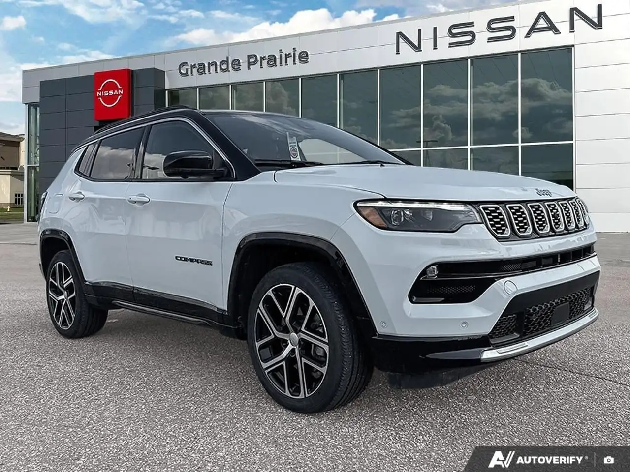 Jeep Compass photo Jeep Compass