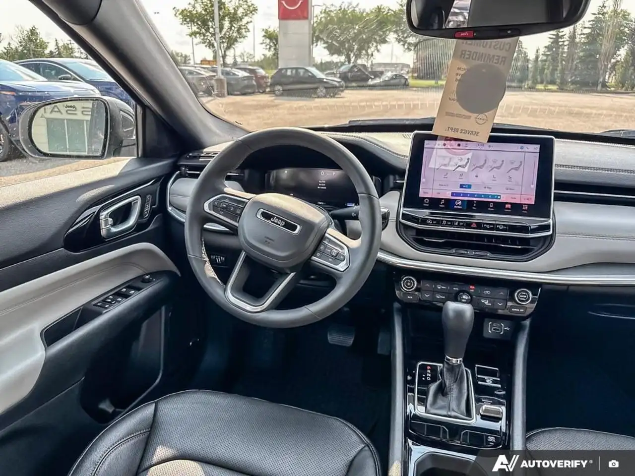 Jeep Compass photo Jeep Compass