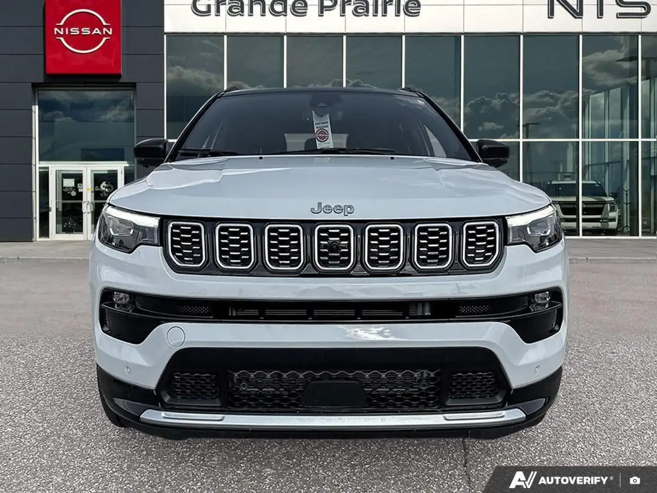 Jeep Compass photo Jeep Compass