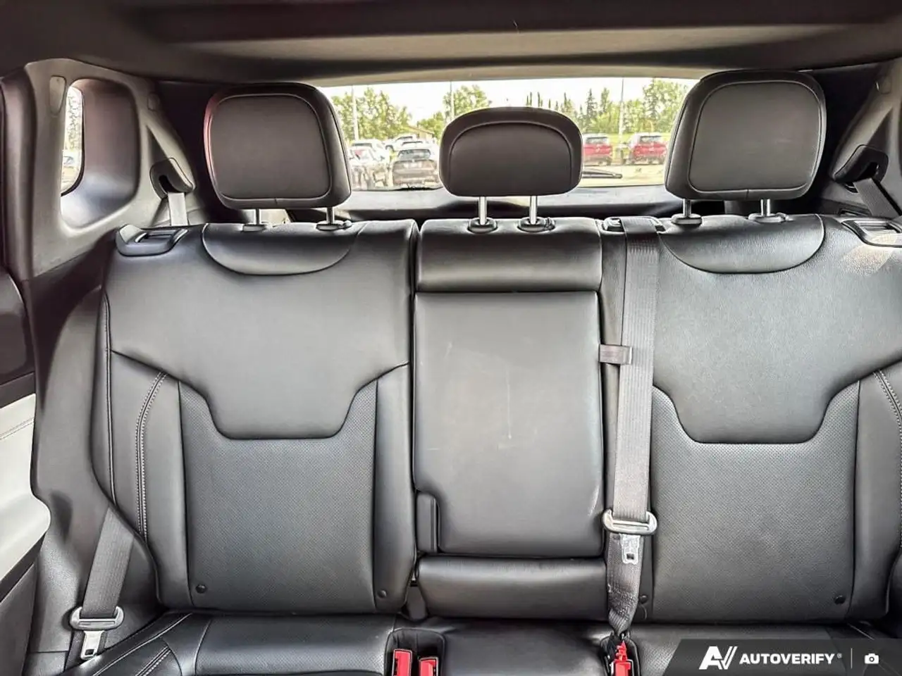 Jeep Compass photo Jeep Compass