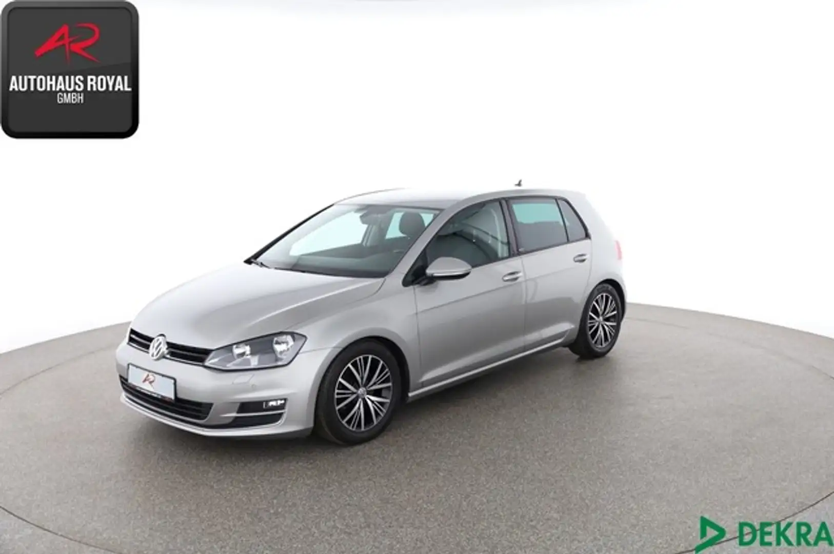 Volkswagen Golf 1.6 TDI 4M KAMERA,PANO,STANDHEIZUNG,AHK,SH Silber - 1