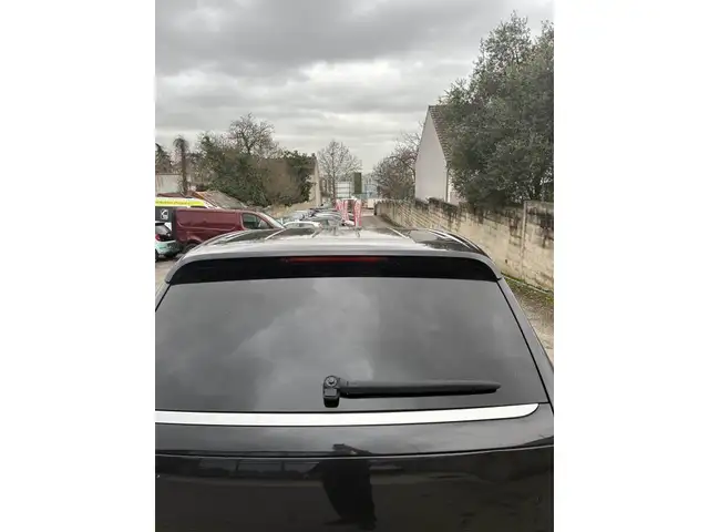 Porsche Cayenne view 12