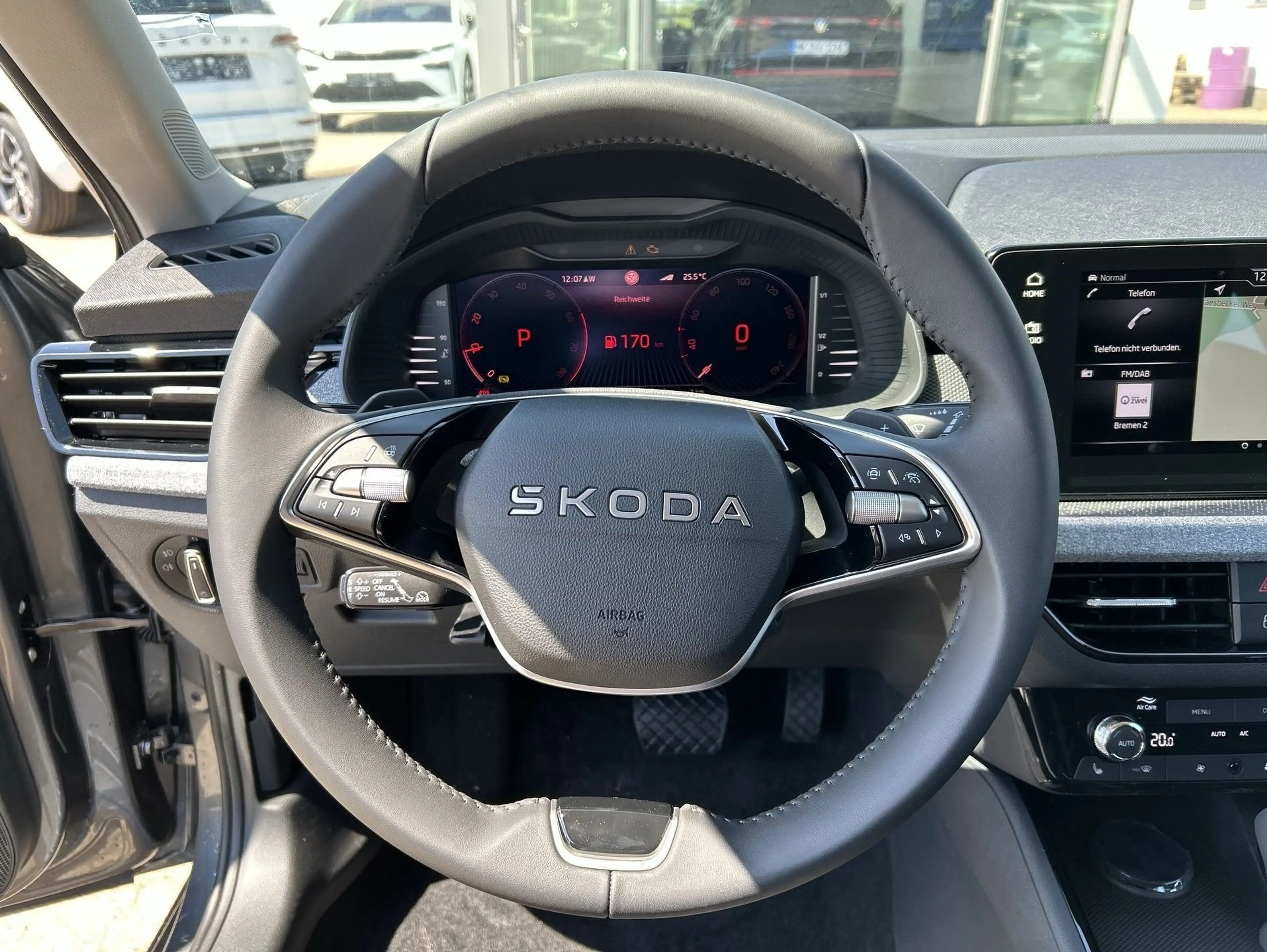 Skoda Kamiq 1.0 TSI Selection ACC AHK LED Navi RFK PDC — photo 15