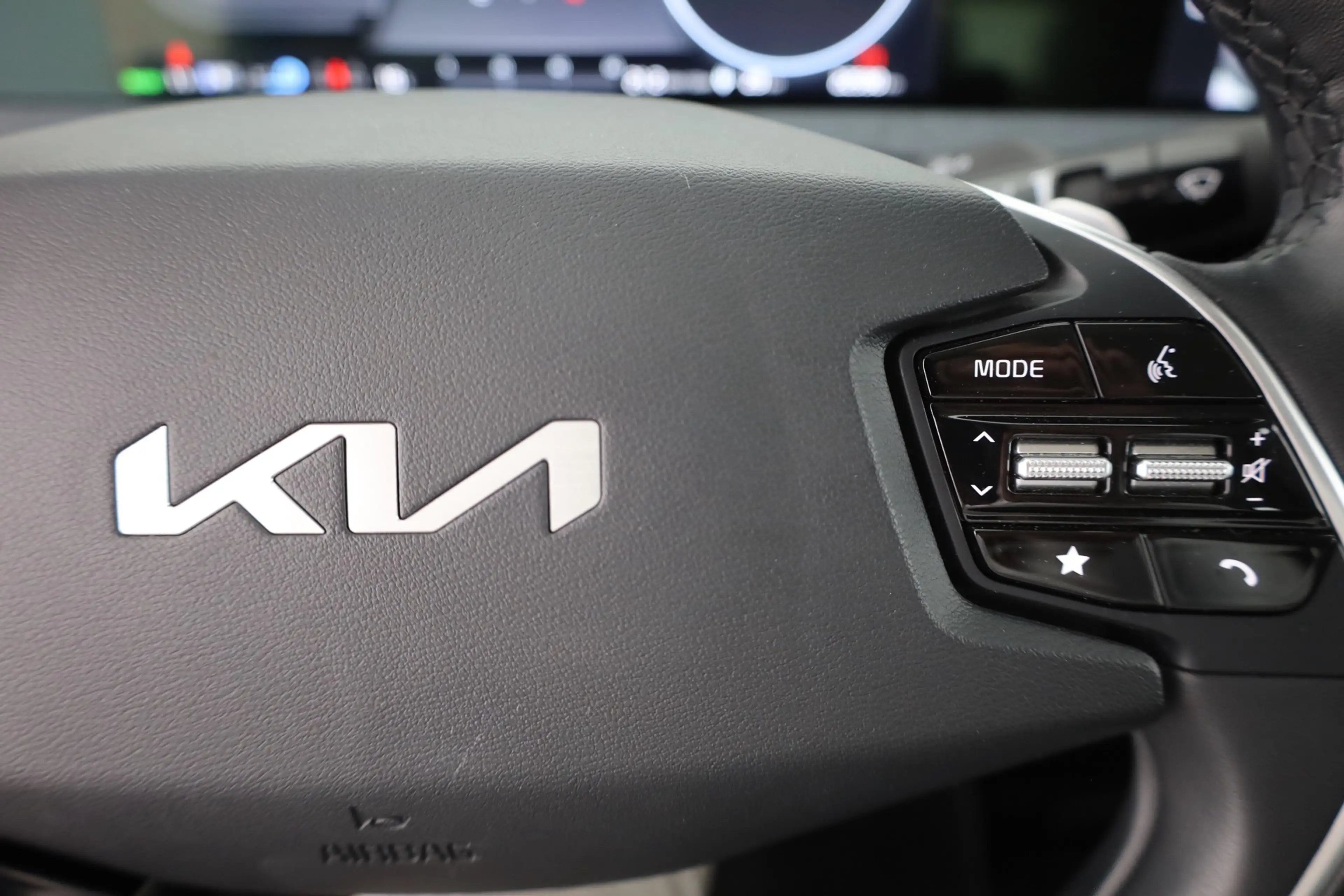 Kia EV6 125KW LED Navi Sitzheizung Kamera ACC DAB — photo 18
