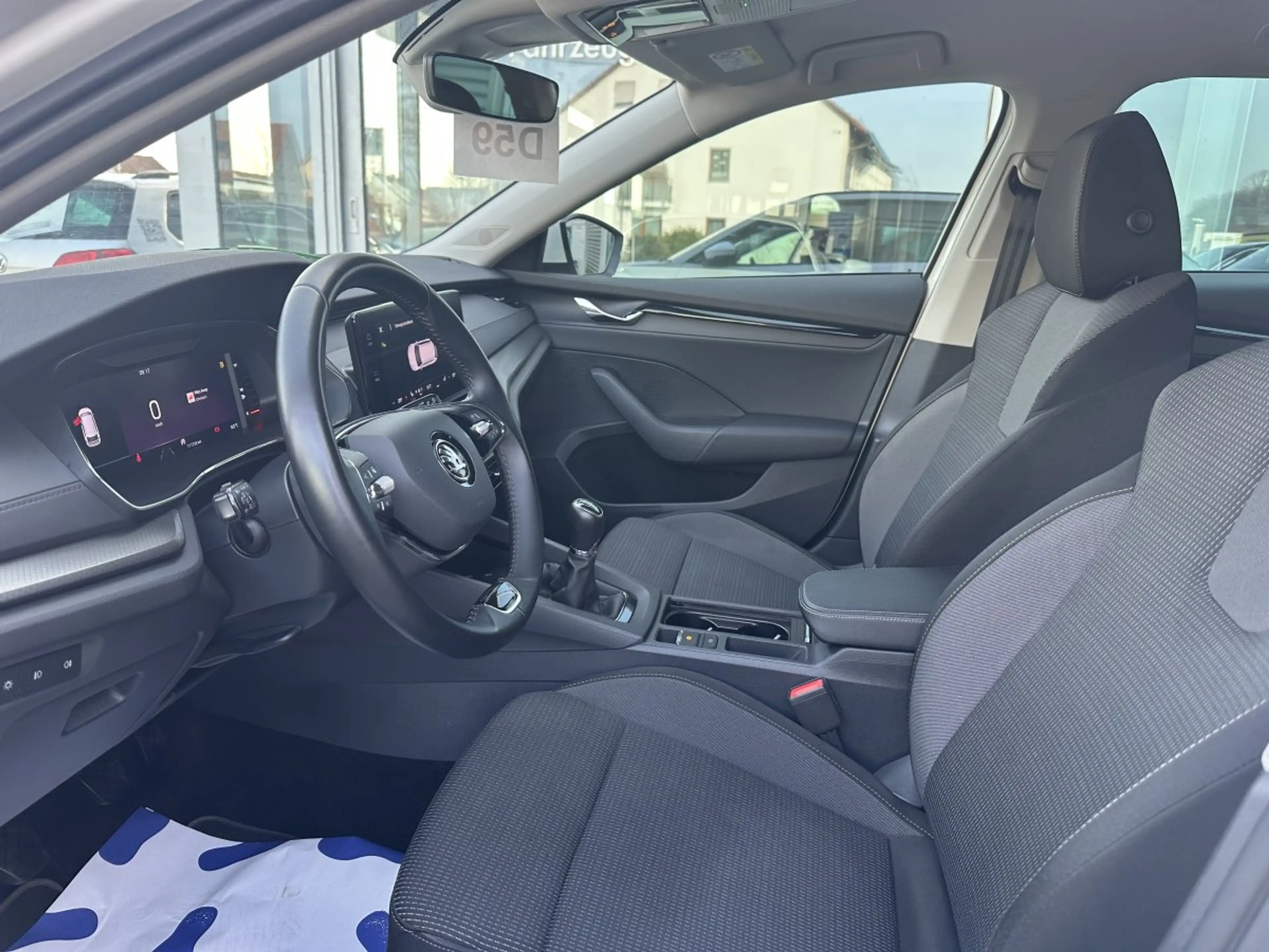 Skoda Octavia Combi 2.0TDI FIRST EDITION*VC*LED*PDC — photo 8