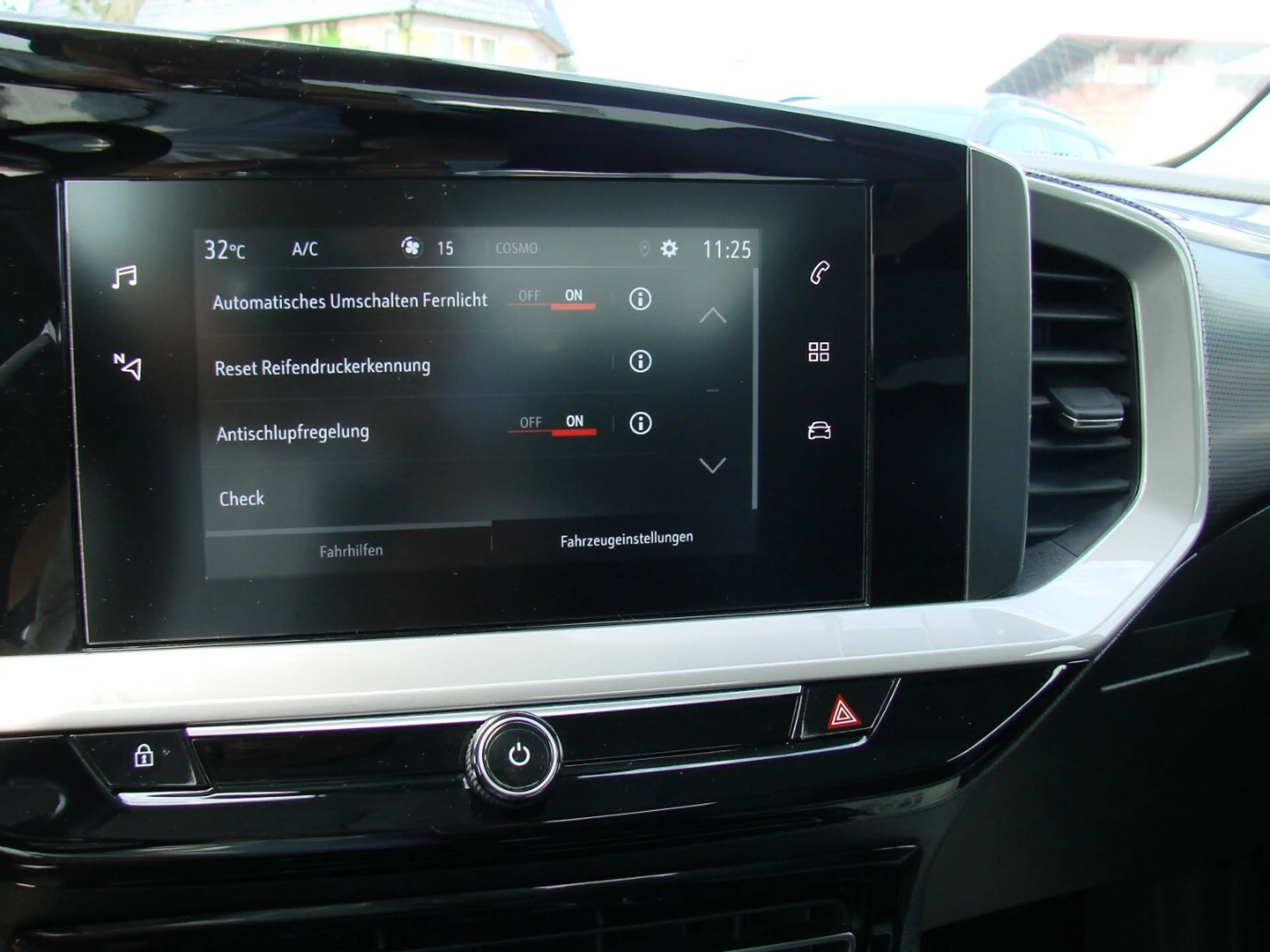 Opel Mokka-E Elegance LED Kamera 180º Spurhalt Tempomat — photo 14