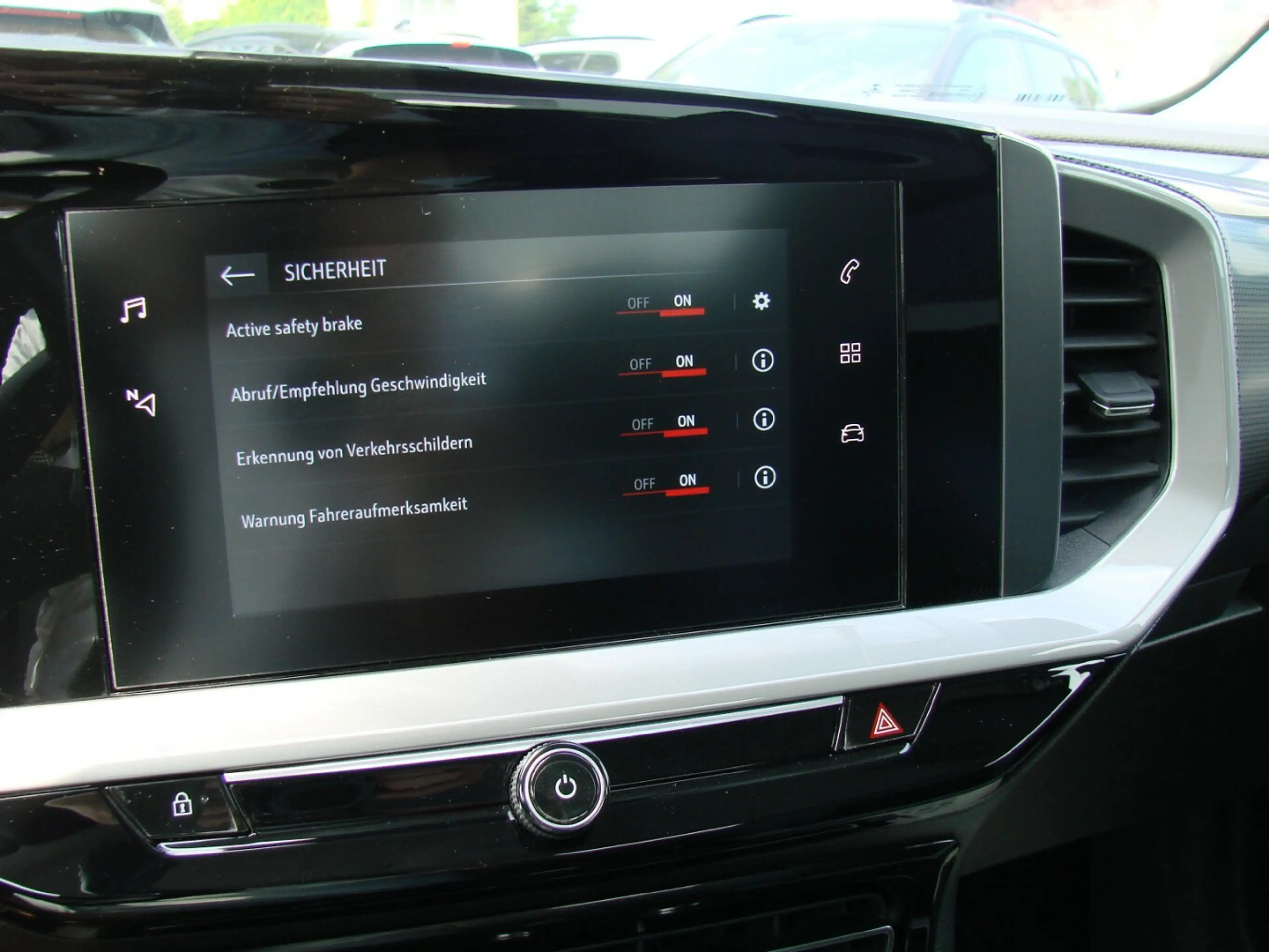 Opel Mokka-E Elegance LED Kamera 180º Spurhalt Tempomat — photo 13