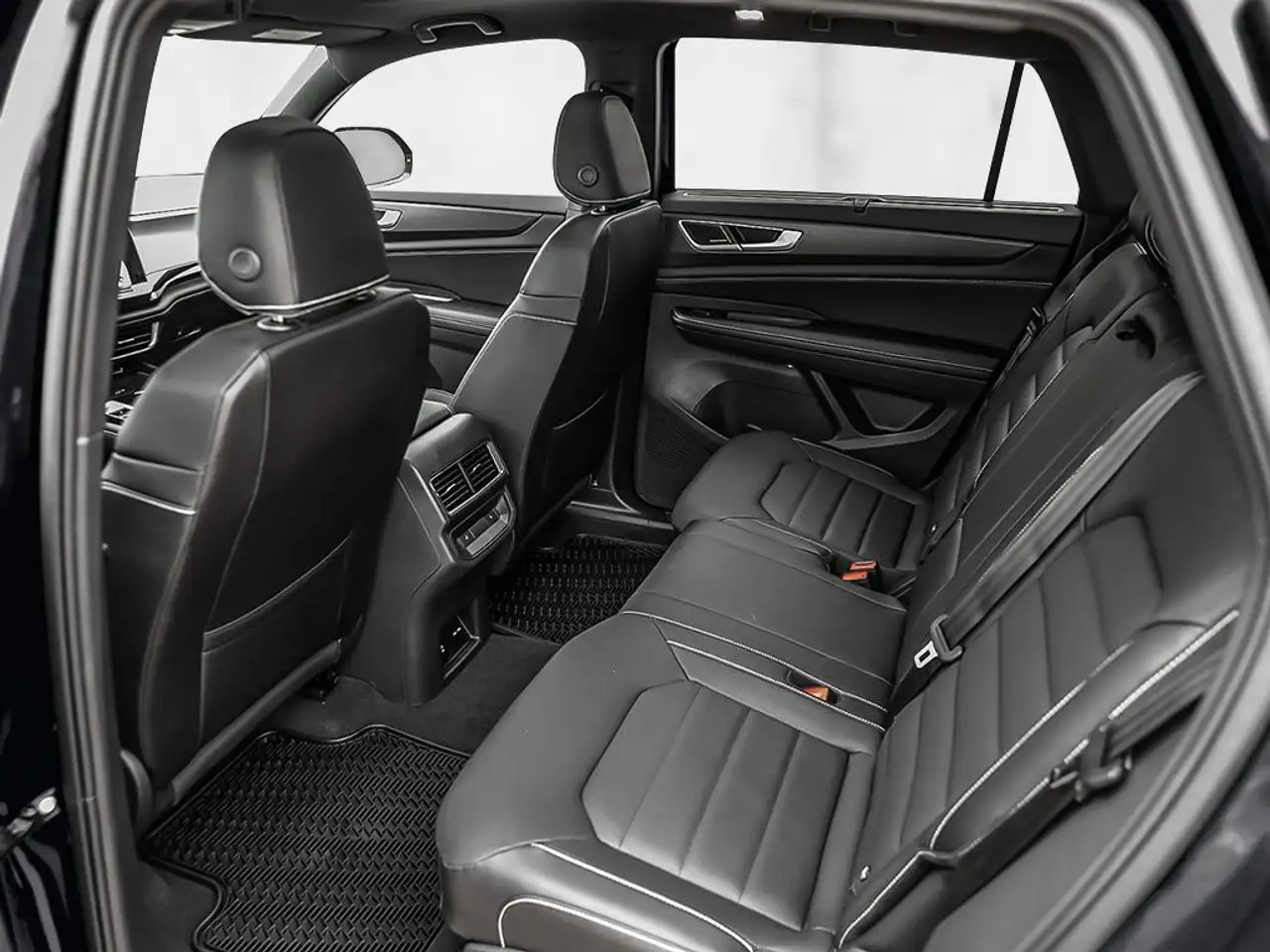 Volkswagen Atlas снимка Volkswagen Atlas