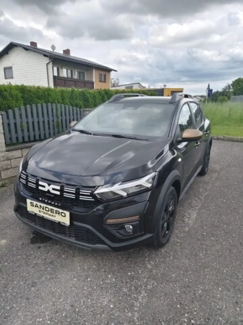 Dacia Sandero SANDERO Stepway Extreme+ TCe 90 Schwarz - 1