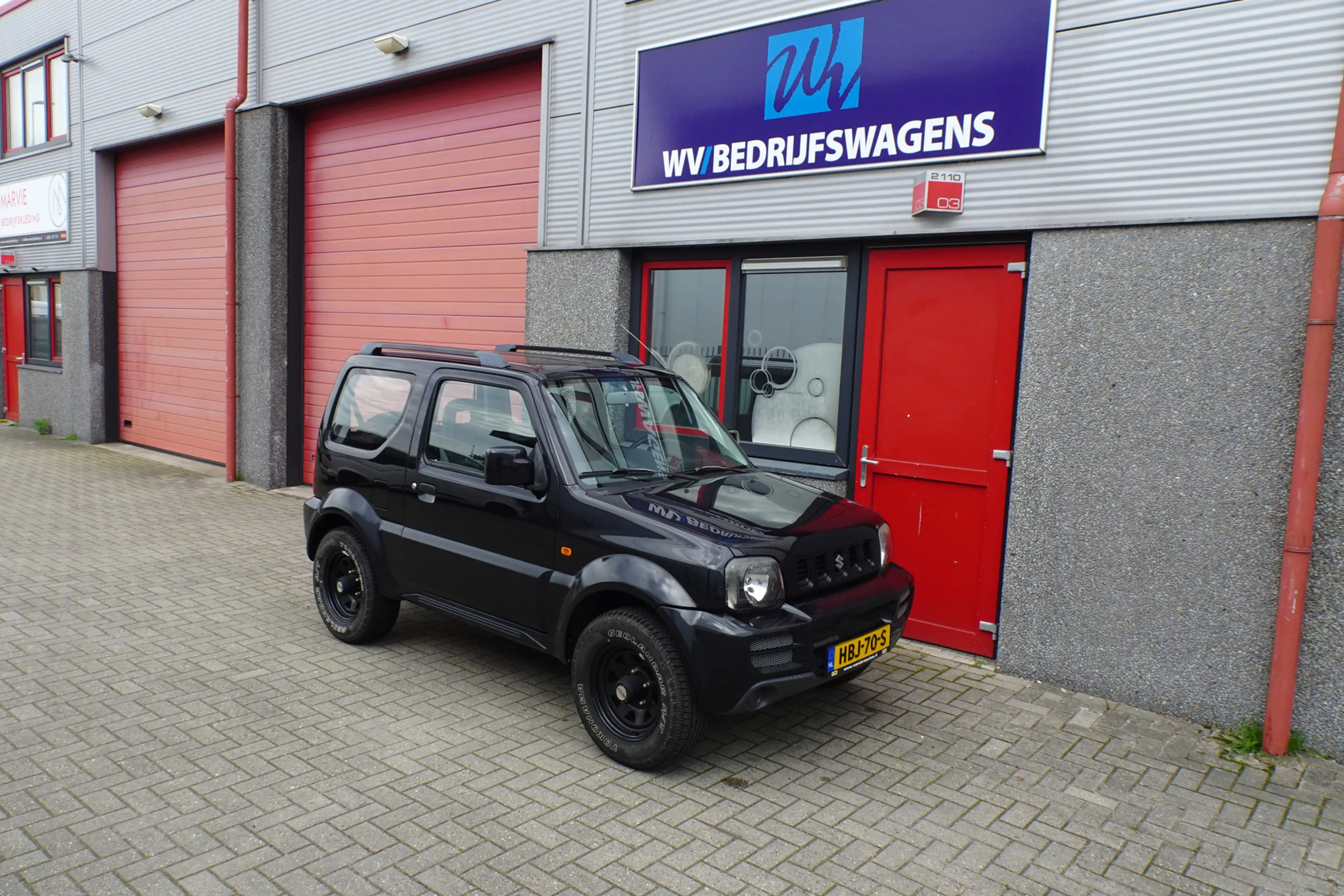 Suzuki Jimny 1.3 JX 4 x 4 127009 km — photo 4