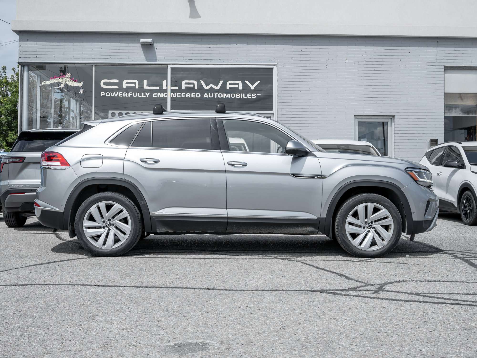 used 2020 Volkswagen Atlas car, priced at $21,995