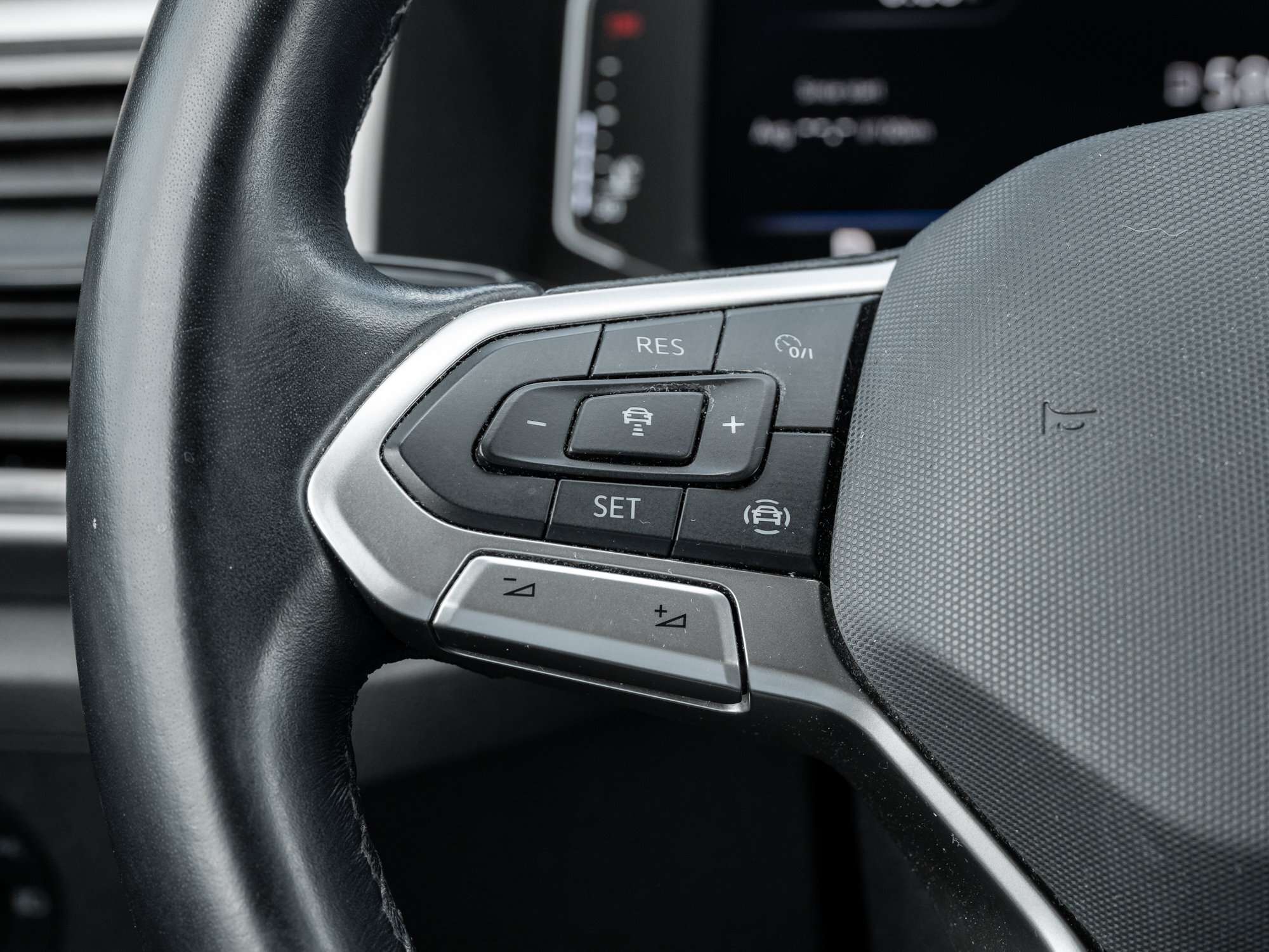 used 2020 Volkswagen Atlas car, priced at $21,995