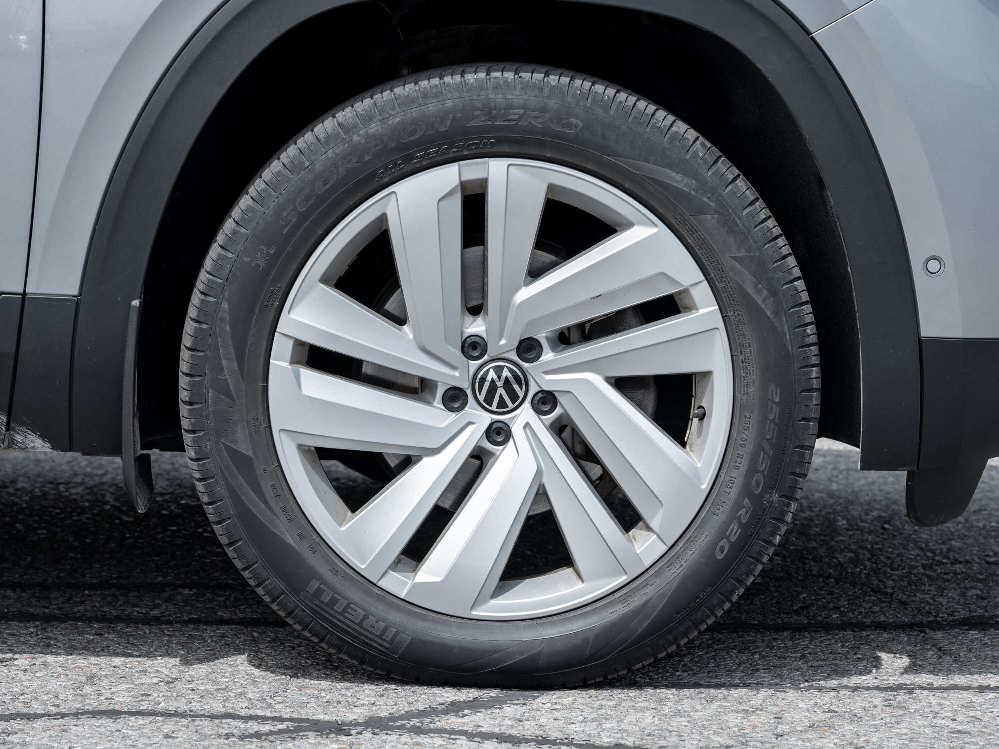 used 2020 Volkswagen Atlas car, priced at $21,995