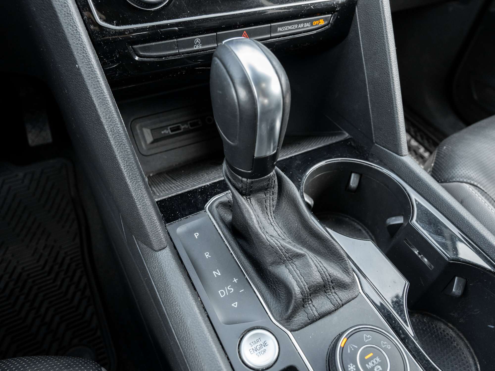 used 2020 Volkswagen Atlas car, priced at $21,995